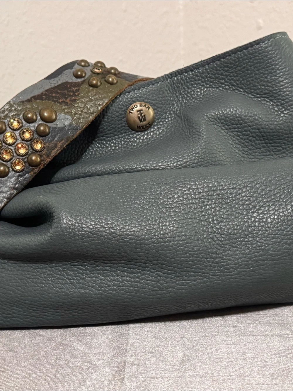 Pebbled Leather Hobo Shoulder Bag in gray (dark)  with Brown Strap